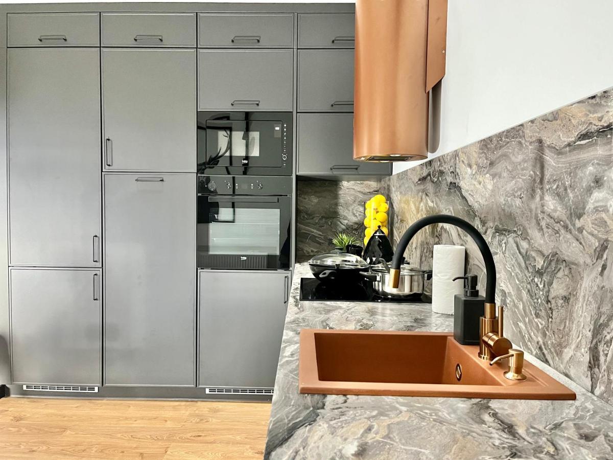Apartamenty Maxa Czornyja Jelenia Góra Zewnętrze zdjęcie